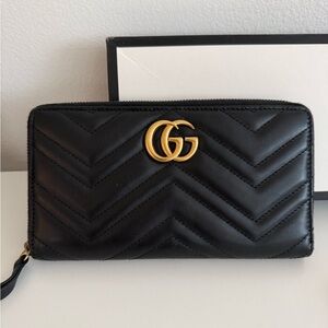 Gucci Marmont Black Wallet Organizer/clutch
